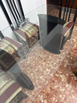 Mesa de comedor  Completamente nueva