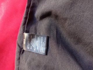 Completo donna beige e nero.