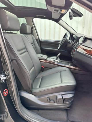 BMW X5 3.0d 235