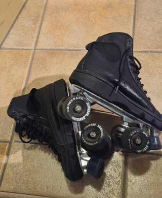 Patines Reebok 4 Ruedas Negros