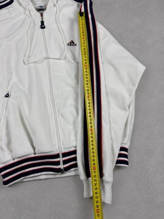 Chaqueta Adidas 90s con capucha