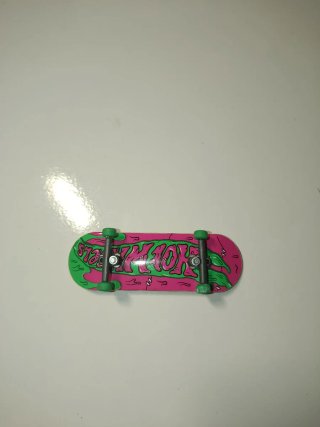 Mini Skate Hot Wheels