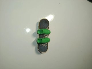 Mini Skate Hot Wheels