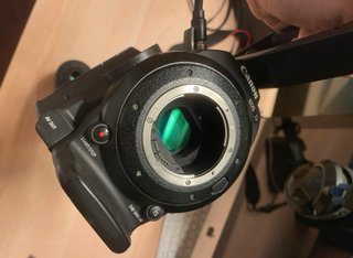 Canon C100