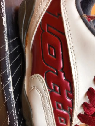 Botas de fútbol sala Lotto Talla 27