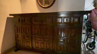Mueble Rústico de Madera Macizar se regala