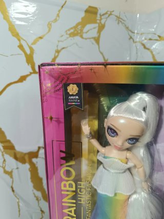 Bambola Rainbow High Amaya Raine