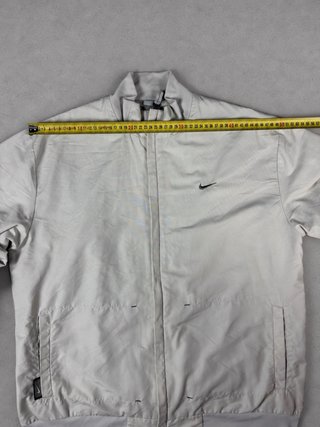 Chaqueta Corta vientos Nike Gris Talla L