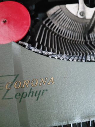 Máquina de escribir Corona Zephyr