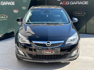 Opel Astra 2011 190.000km!