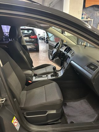 Volkswagen Golf Variant 2014.