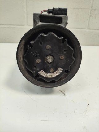 Compresor A/C Audi A4 1.8 turbo .