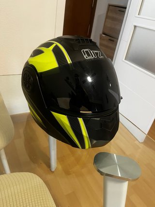 Casco de Moto NZI Negro y verde
