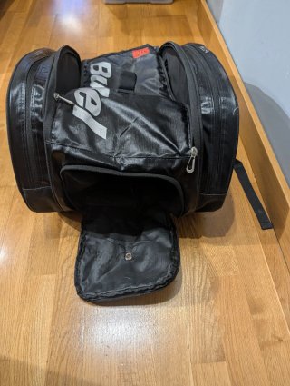 Paletero Bullpadel Negro y Gris