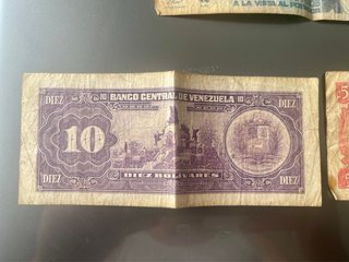 Billetes antiguos México y Venezuela