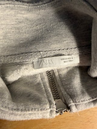 Sudadera Zara Quarter Zip Gris