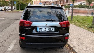 Peugeot 4007
