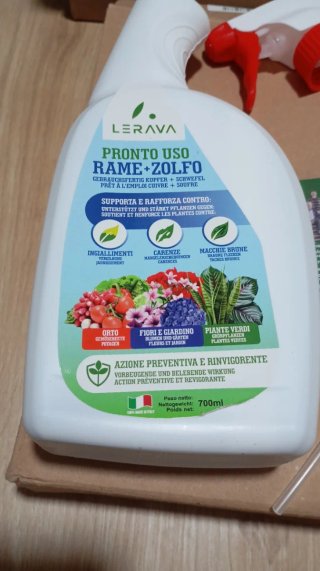 Fertilizante Rame-Zolfo Lerava 700ml + Pulverizado