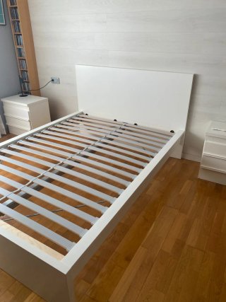 Cama Ikea con estructus skorva 140x200 con Colchón