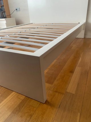 Cama Ikea con estructus skorva 140x200 con Colchón