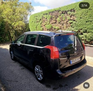 Peugeot 5008 2013