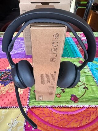 Auriculares Logitech Zone Wireless 2 ES