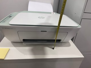 Stampante multifunzione HP Deskjet 2722e + cartucce