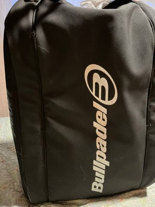 Paletero Bullpadel Negro Hack 03