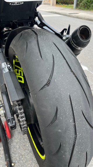 Suzuki GSX-S750 114cv
