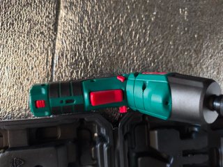 Avvitatore Hychika con valigetta ricaricabile usb