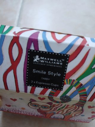 Set 2 Tazzine Maxwell & Williams Smile Style