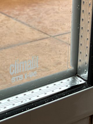 7 Ventanas y Puertas Climalit