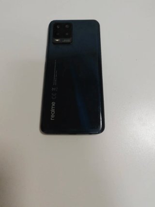 Realme 8