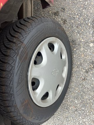Nissan Almera 1999