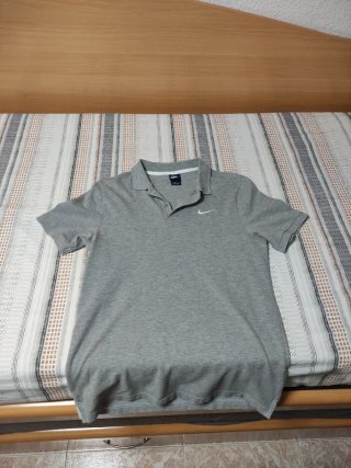 Polo Nike Gris