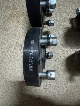 4 separadores de rueda con tornilleria