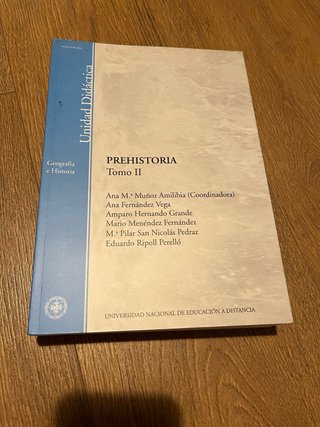 Libros Prehistoria UNED