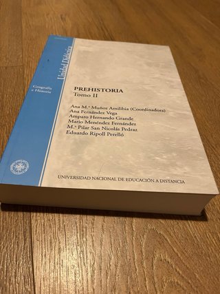 Libros Prehistoria UNED