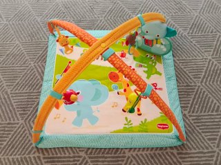 Manta de juegos/Parque infantil Tiny Love Safari.
