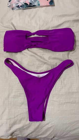 Bikini bandeau morado SHEIN Talla S