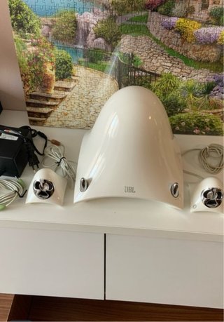 Altavoces JBL Creature Blancos