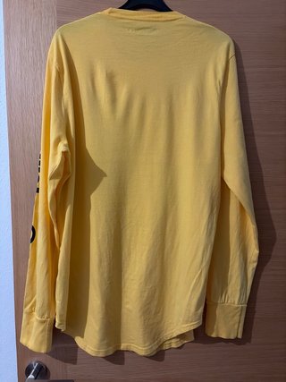 Camiseta Hollister Manga Larga Amarilla Talla L