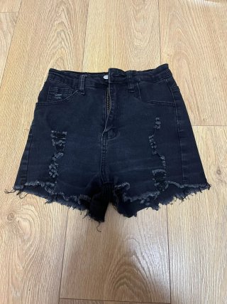 Pantalones Vaqueros Cortos Desgastados