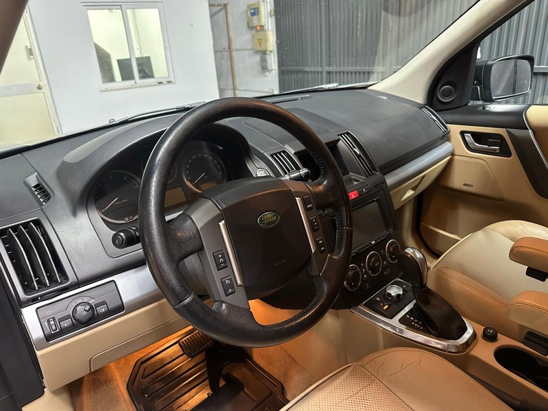 Land Rover Freelander 2 2.2 Td4 HSE 2008, foto 14