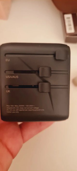 Adaptador de enchufe universal 100-250V