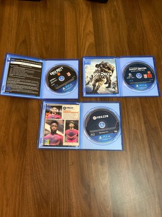 Consola PS4 Slim + 2 Mandos + 3 Juegos