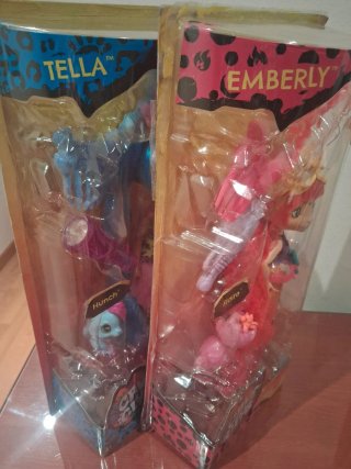 2 Muñecas Cave Club Mattel
