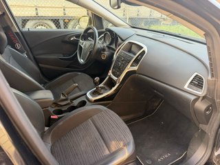 Opel Astra 2015