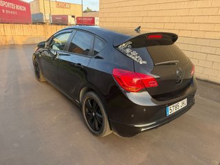 Opel Astra 2015