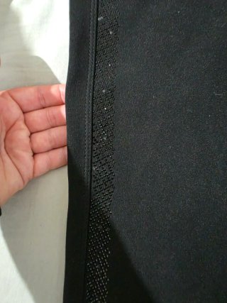 Leggings negros con pedrería
